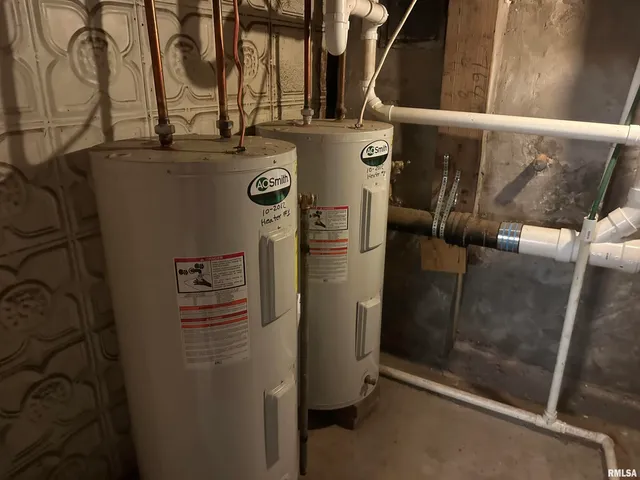 $130,000 | 613 East College Avenue, Unit 4, Jacksonville, IL 62650