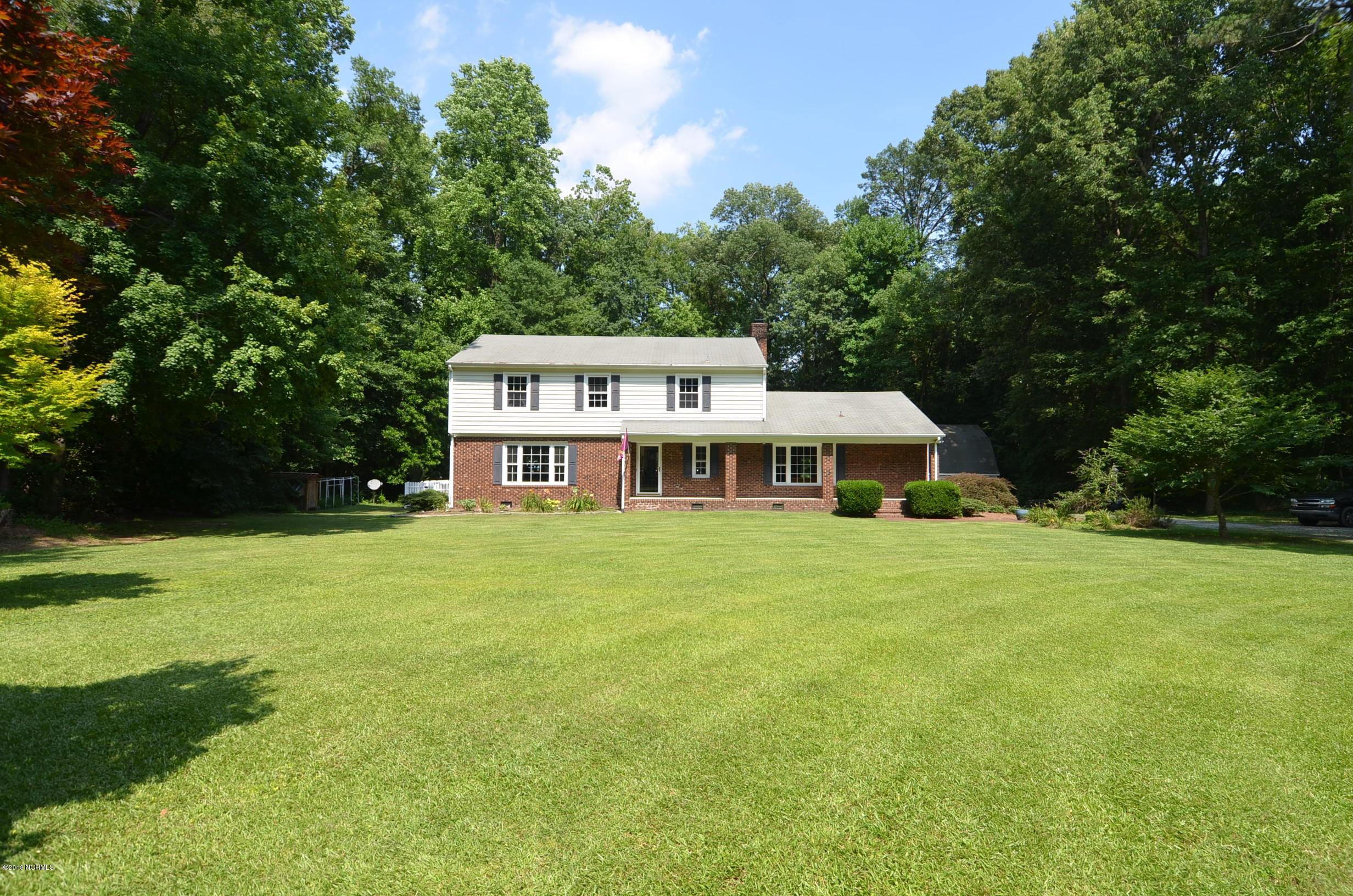 2649 Brookwood Road Kinston, NC 28504 - Photo 2 of 34 DSC_5333
