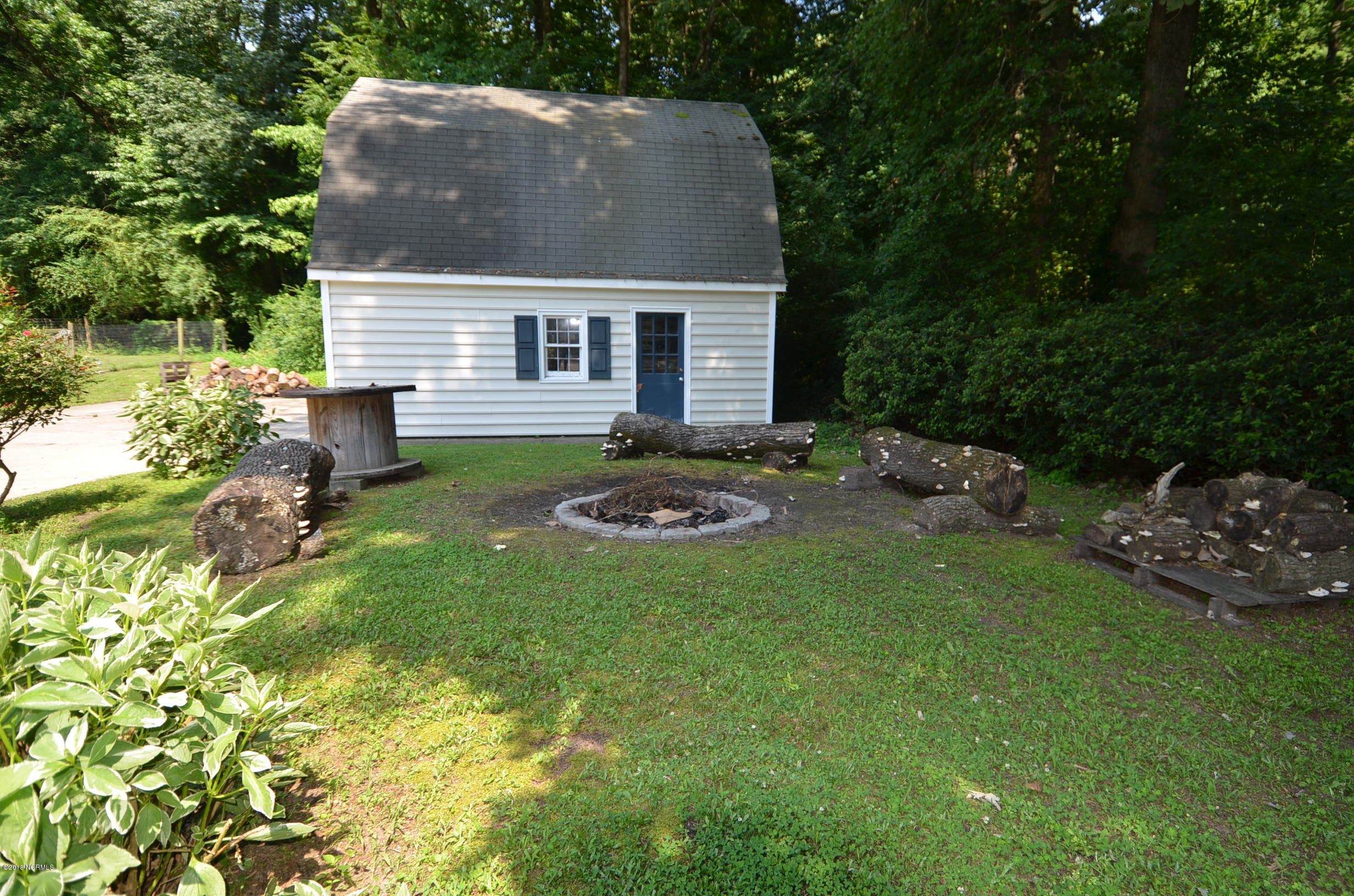 2649 Brookwood Road Kinston, NC 28504 - Photo 7 of 34 DSC_5346