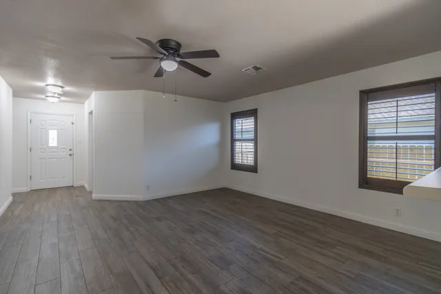 $1,675 | 202 Golden Gate Drive, Leander, TX 78641