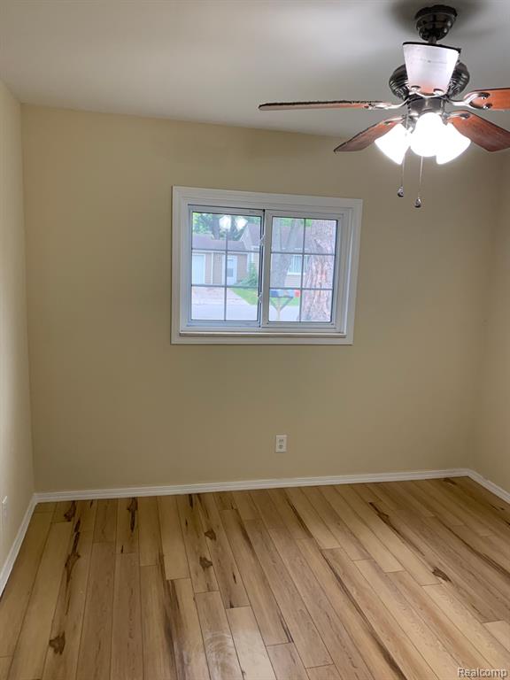 1200 Bangor Road Waterford, MI 48328 - Photo 13 of 20
