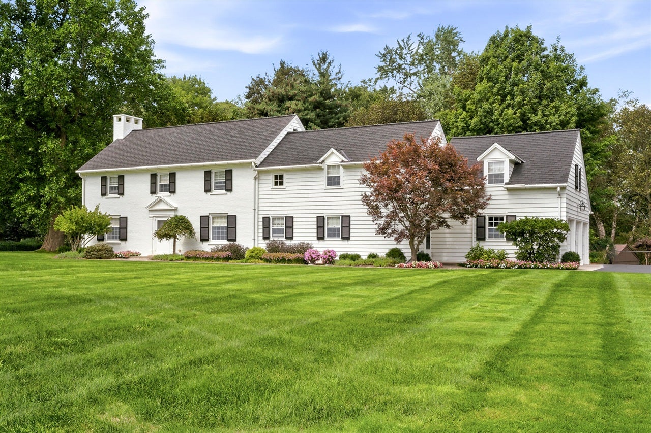 1500 Whites Road Kalamazoo, MI 49008 - Photo 2 of 99 Gallery Image 2
