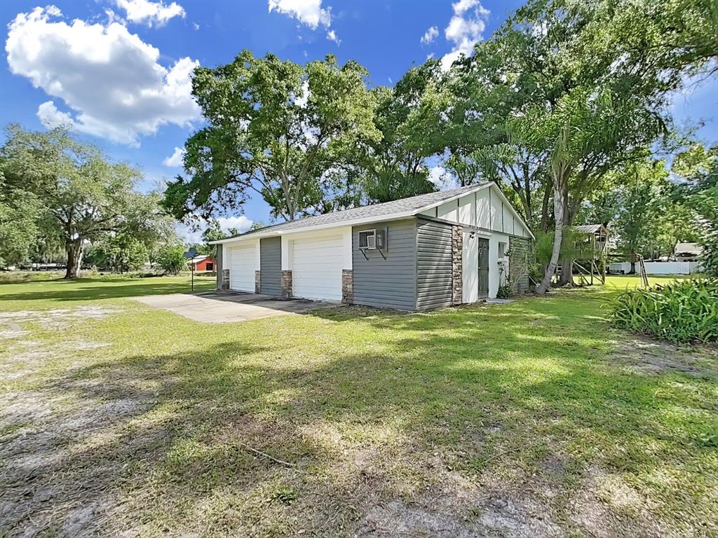16810 Whirley Road Lutz, FL 33558 - Photo 12 of 47