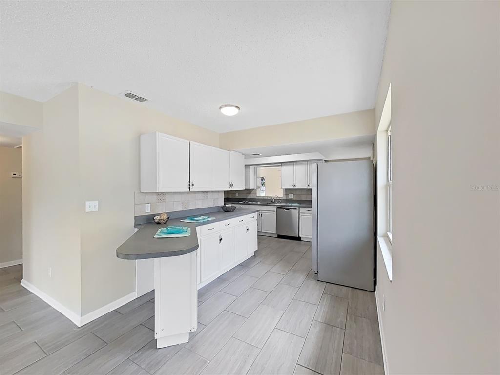 16810 Whirley Road Lutz, FL 33558 - Photo 26 of 47