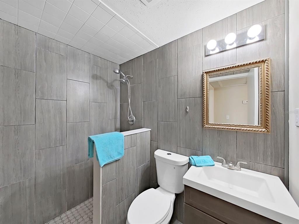 16810 Whirley Road Lutz, FL 33558 - Photo 35 of 47