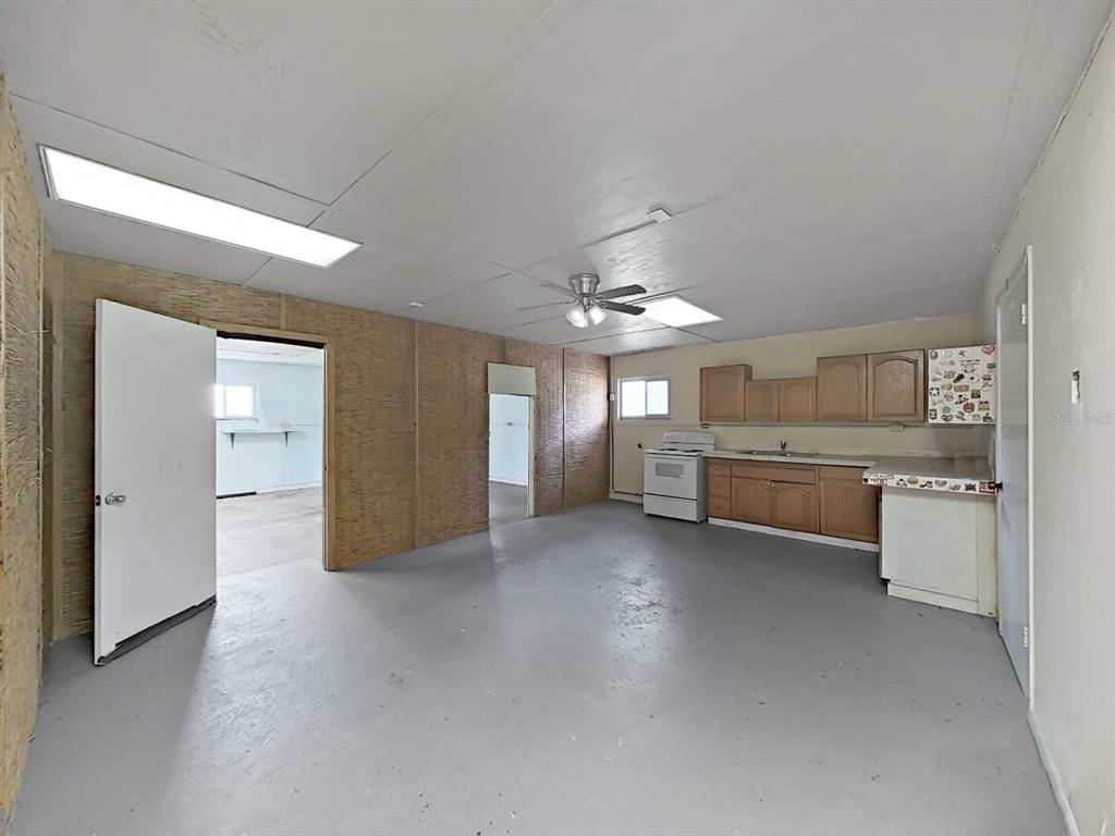 16810 Whirley Road Lutz, FL 33558 - Photo 45 of 47