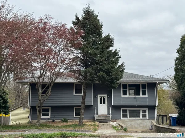 $3,600 | 158 River Road, Shelton, CT 06484