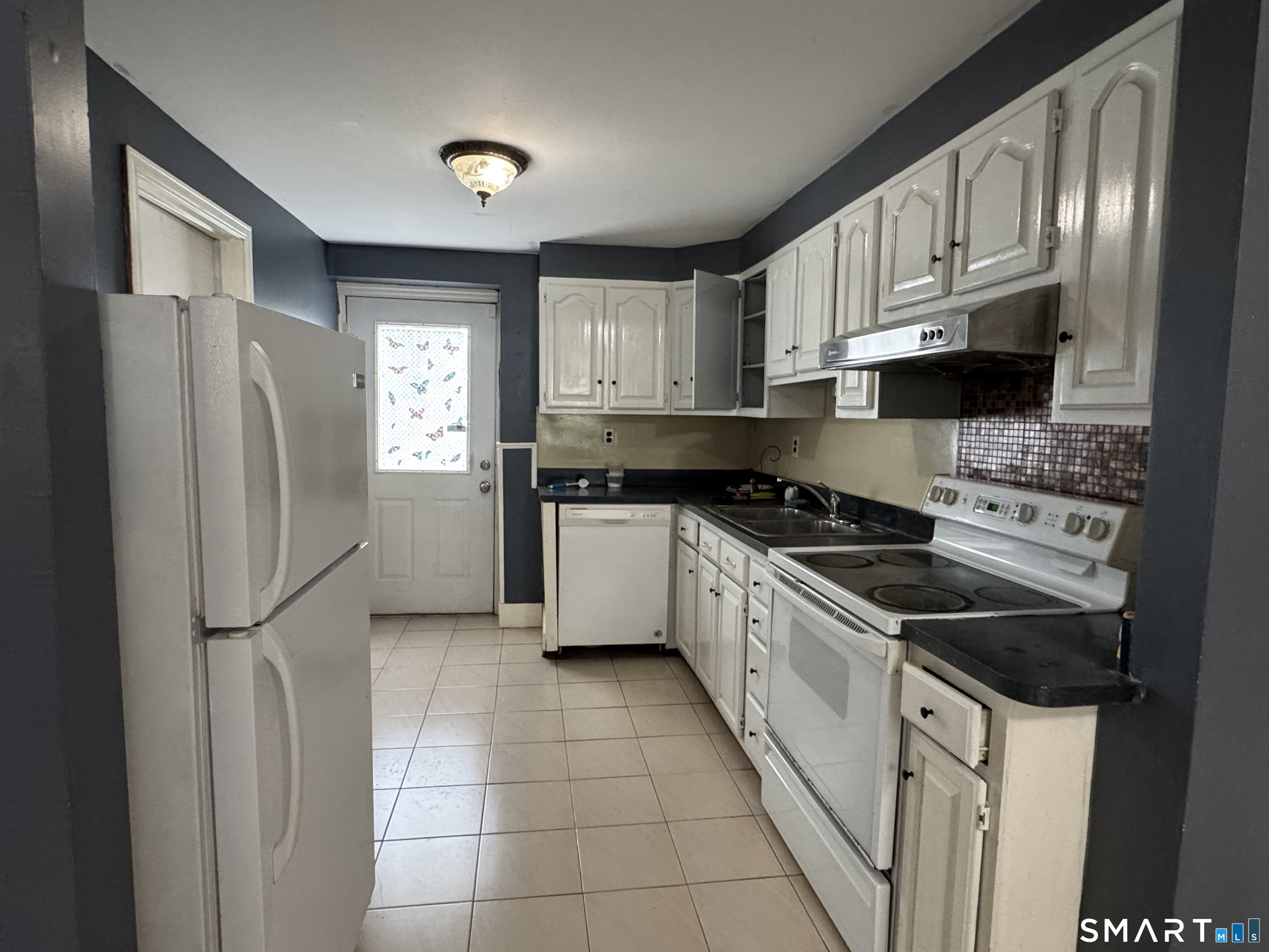 158 River Road Shelton, CT 06484 - Photo 7 of 16