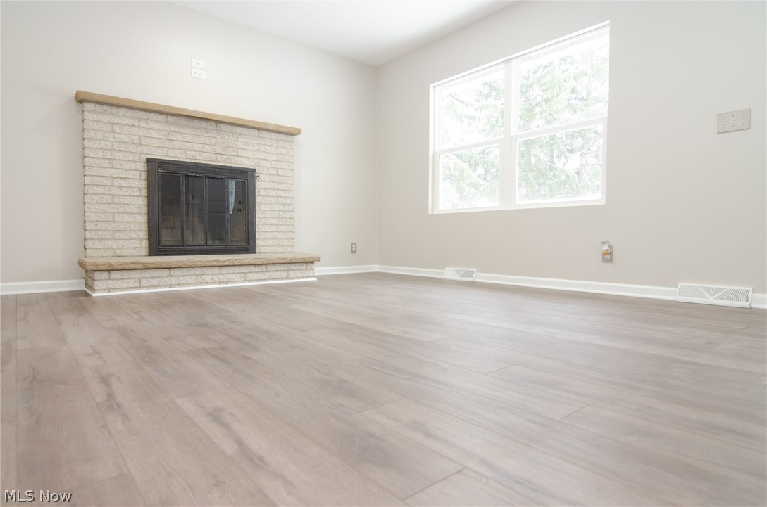 231 South Hametown Road Akron, OH 44321 - Photo 5 of 35