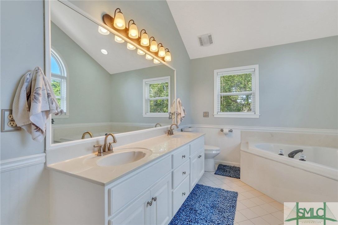 1009 Bobwhite Road Savannah, GA 31410 - Photo 35 of 50 Master bath w double vanities, garden tub and sepa