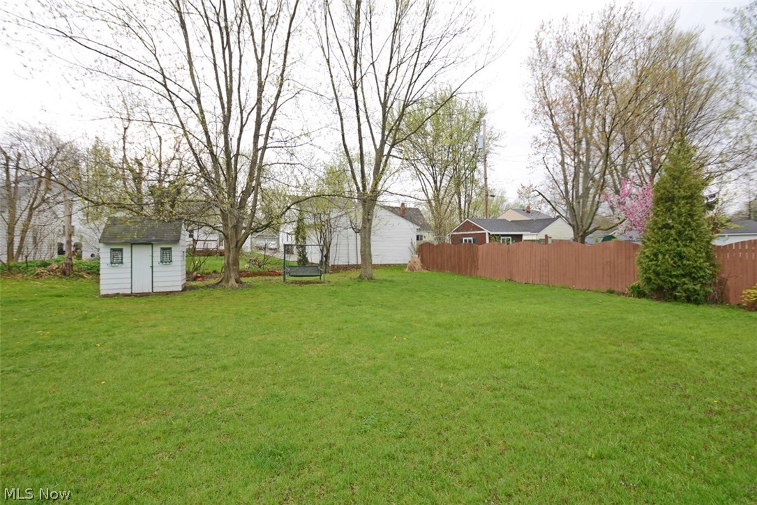 207 Fullerton Road Elyria, OH 44035 - Photo 30 of 30 Gallery Image 30