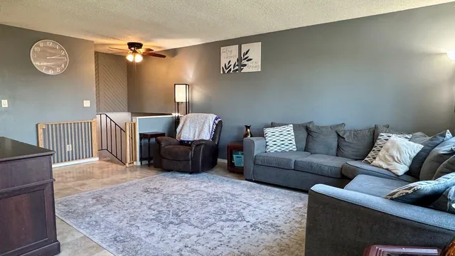 $250,000 | 918 Rensvold Boulevard, Moorhead, MN 56560