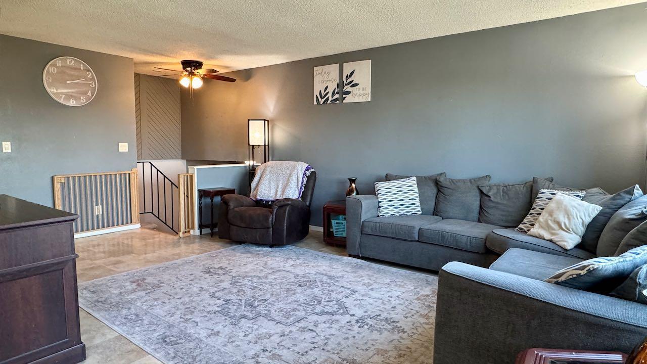 918 Rensvold Boulevard Moorhead, MN 56560 - Photo 4 of 44