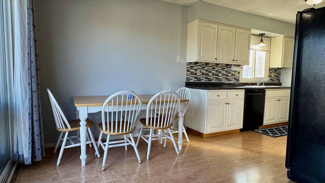 918 Rensvold Boulevard Moorhead, MN 56560 - Photo 8 of 44