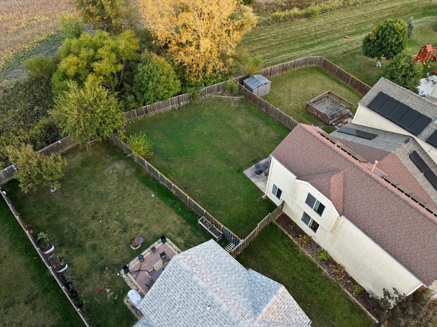 819 Daniel Drive Minooka, IL 60447 - Photo 26 of 33 an aerial view of a house with a ocean view