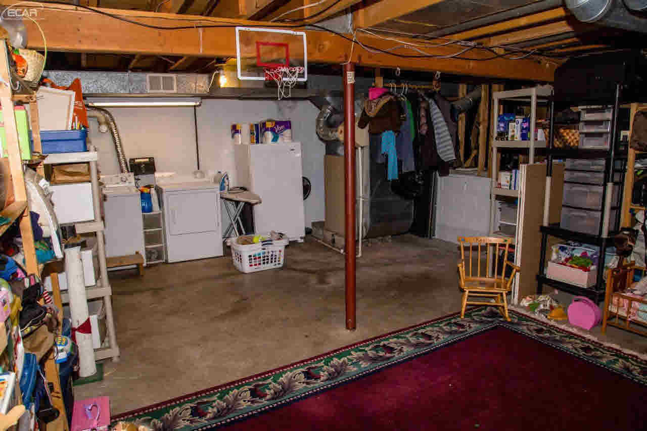 7246 Coldwater Road Flushing, MI 48433 - Photo 47 of 61 21376950-46.JPG