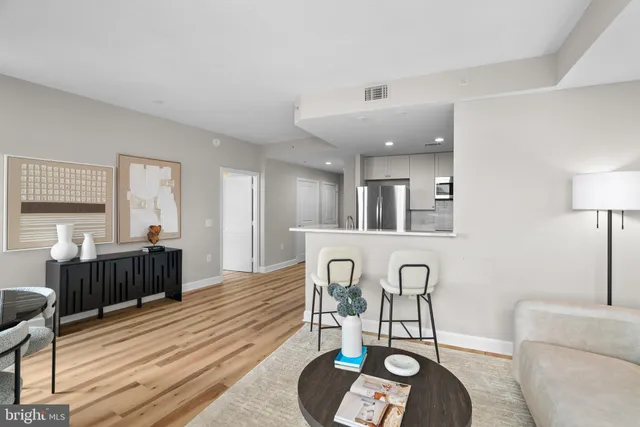 $494,999 | 3650 South Glebe Road, Unit 666, Arlington, VA 22202