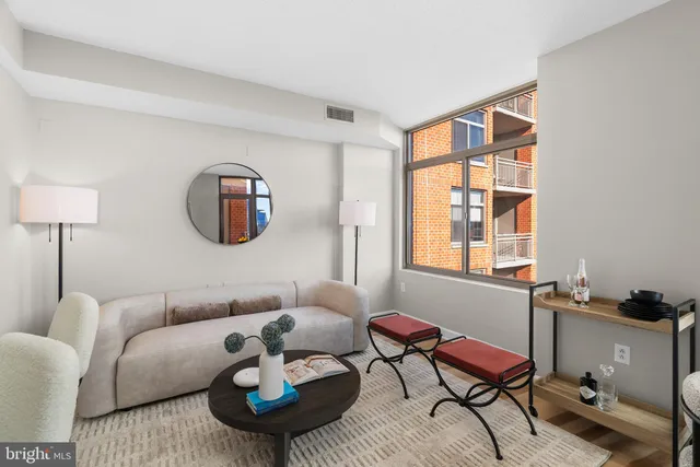 $494,999 | 3650 South Glebe Road, Unit 666, Arlington, VA 22202