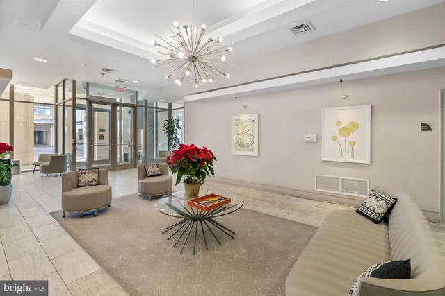 $494,999 | 3650 South Glebe Road, Unit 666, Arlington, VA 22202