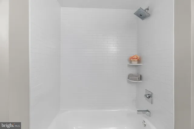 $494,999 | 3650 South Glebe Road, Unit 666, Arlington, VA 22202