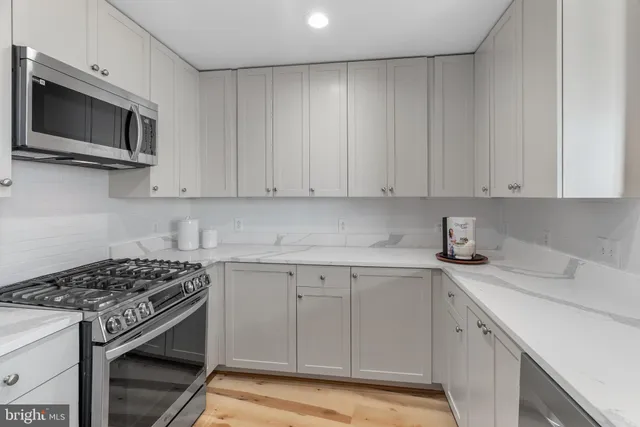 $494,999 | 3650 South Glebe Road, Unit 666, Arlington, VA 22202