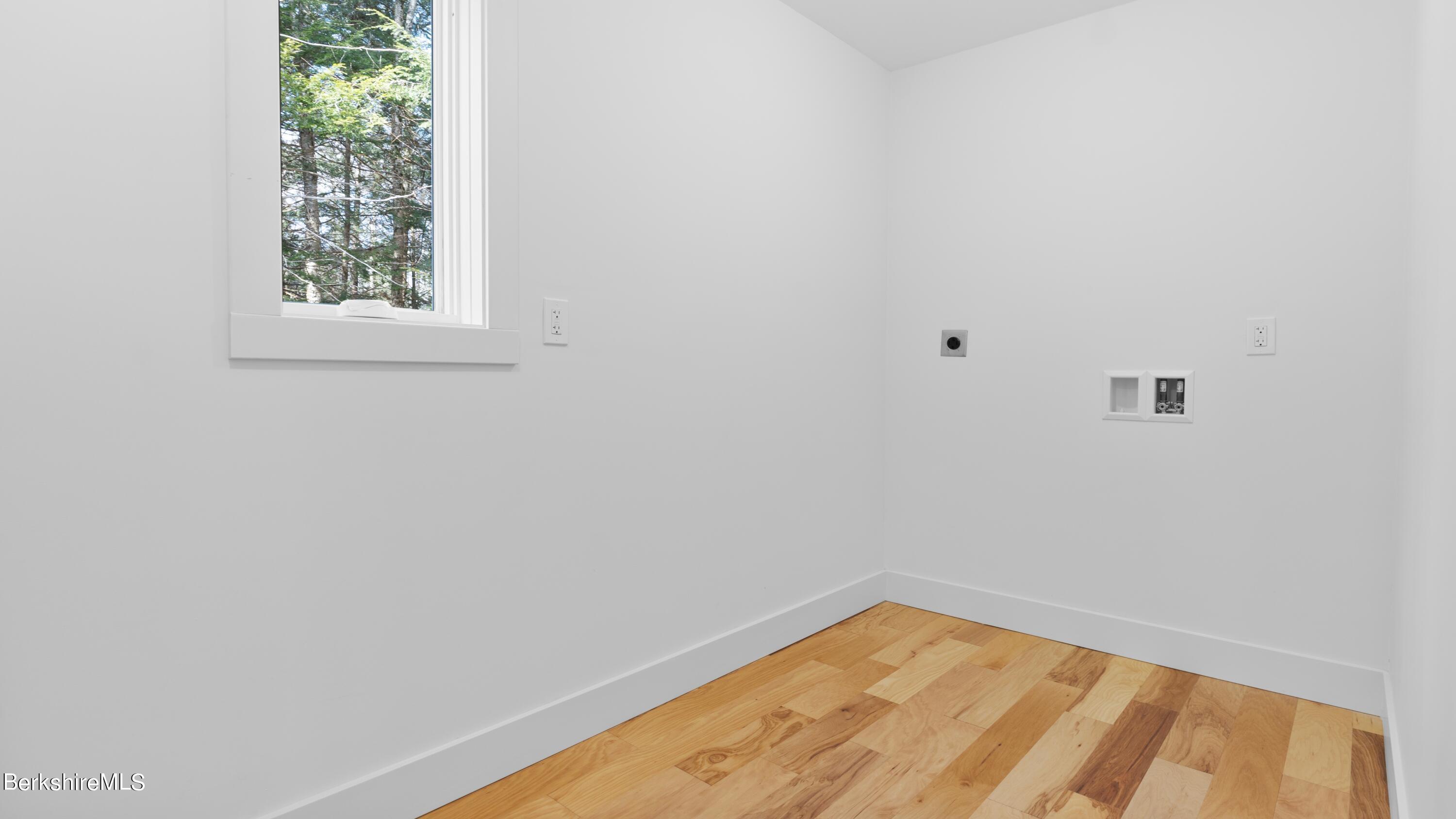 97 Stoney Brook Road Becket, MA 01223 - Photo 30 of 34 Second floor laundry/ closet room