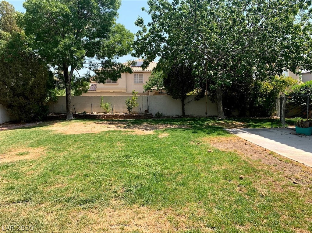 2882 Evergold Drive Henderson, NV 89074 - Photo 44 of 48 Gallery Image 44