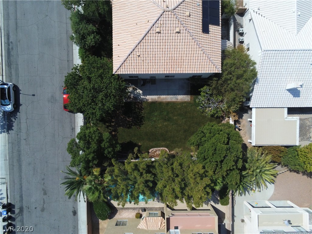 2882 Evergold Drive Henderson, NV 89074 - Photo 6 of 48 Gallery Image 6