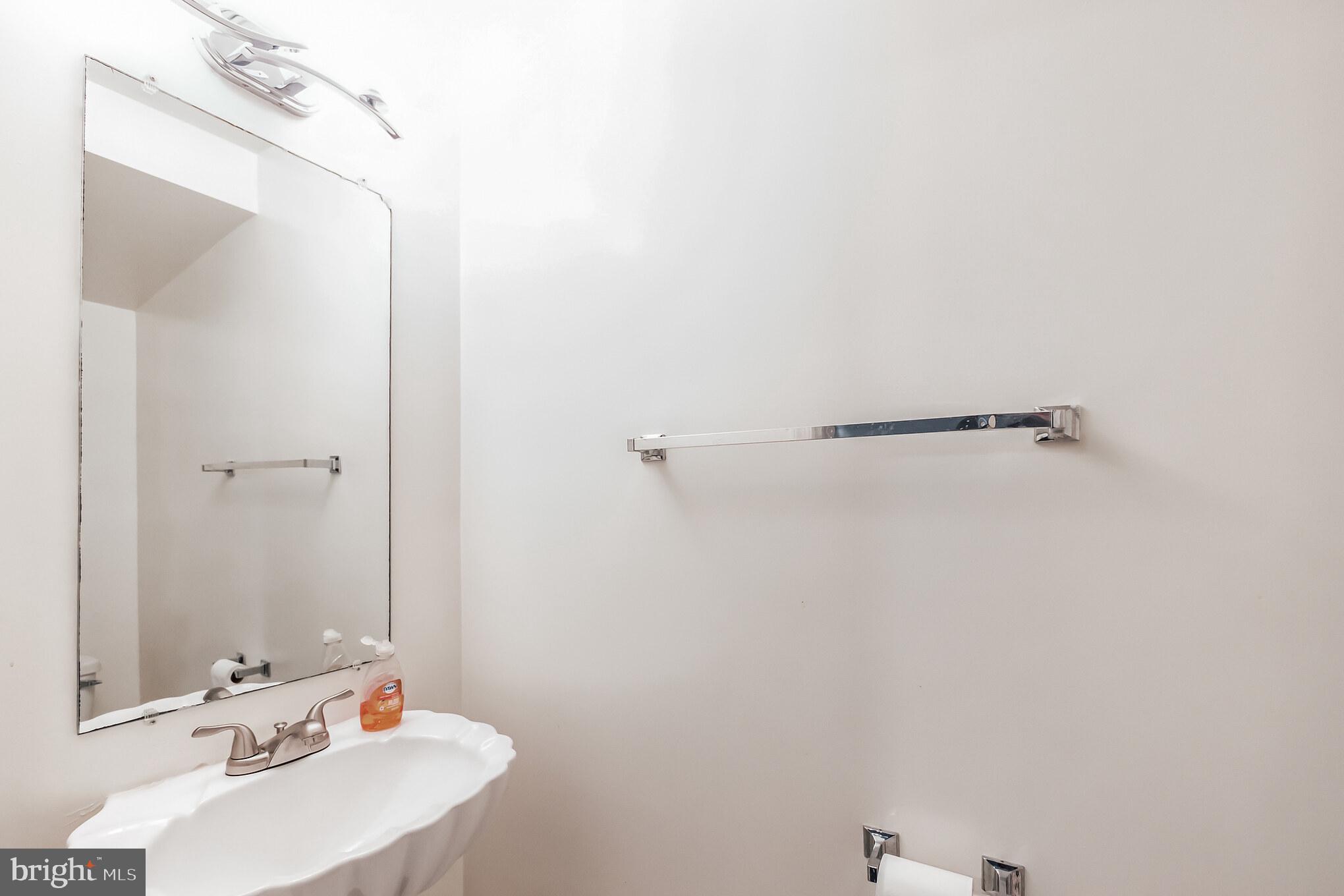 98 Victoria Square Frederick, MD 21702 - Photo 14 of 29