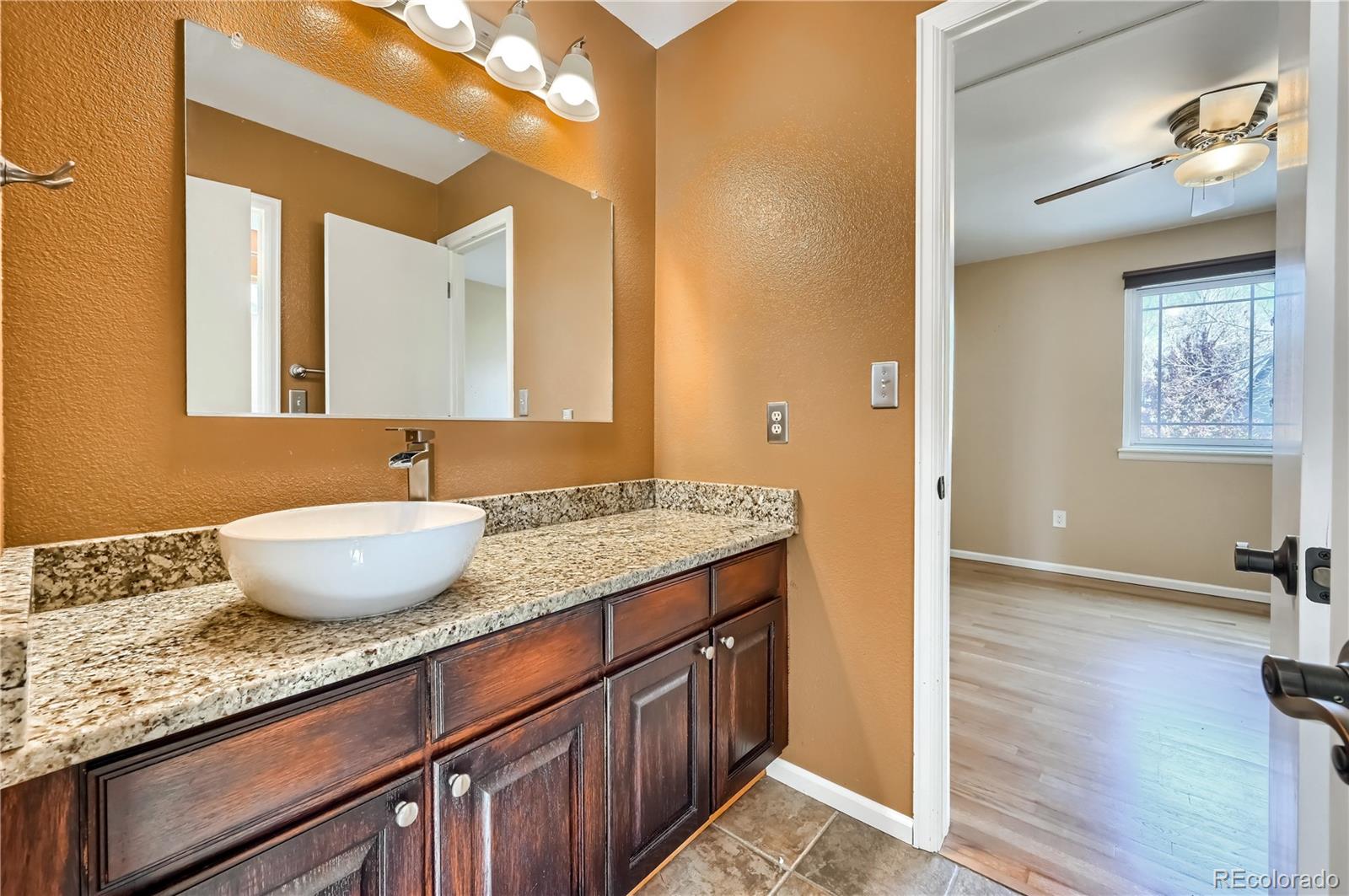 9897 Spring Hill Lane Highlands Ranch, CO 80129 - Photo 24 of 40
