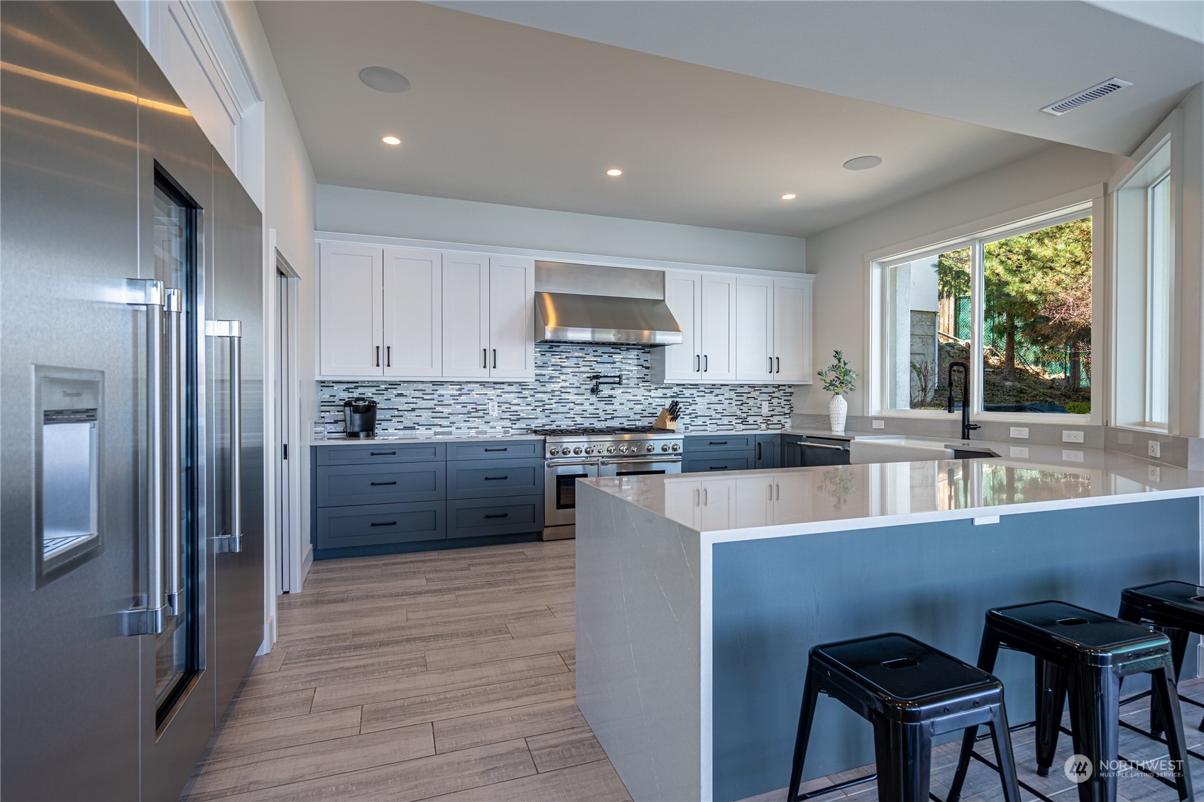 2902 South Lakeshore Road Chelan, WA 98816 - Photo 22 of 40 Gallery Image 22