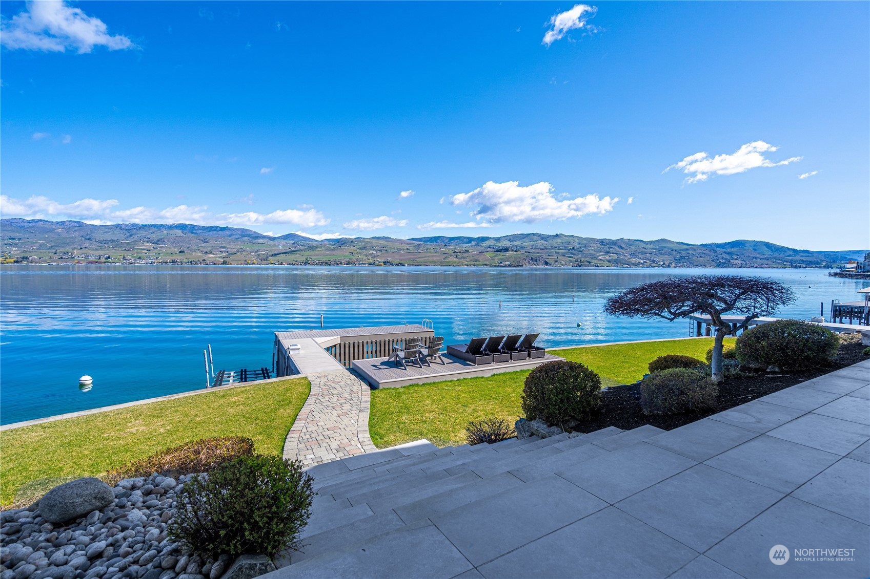 2902 South Lakeshore Road Chelan, WA 98816 - Photo 39 of 40 Gallery Image 39