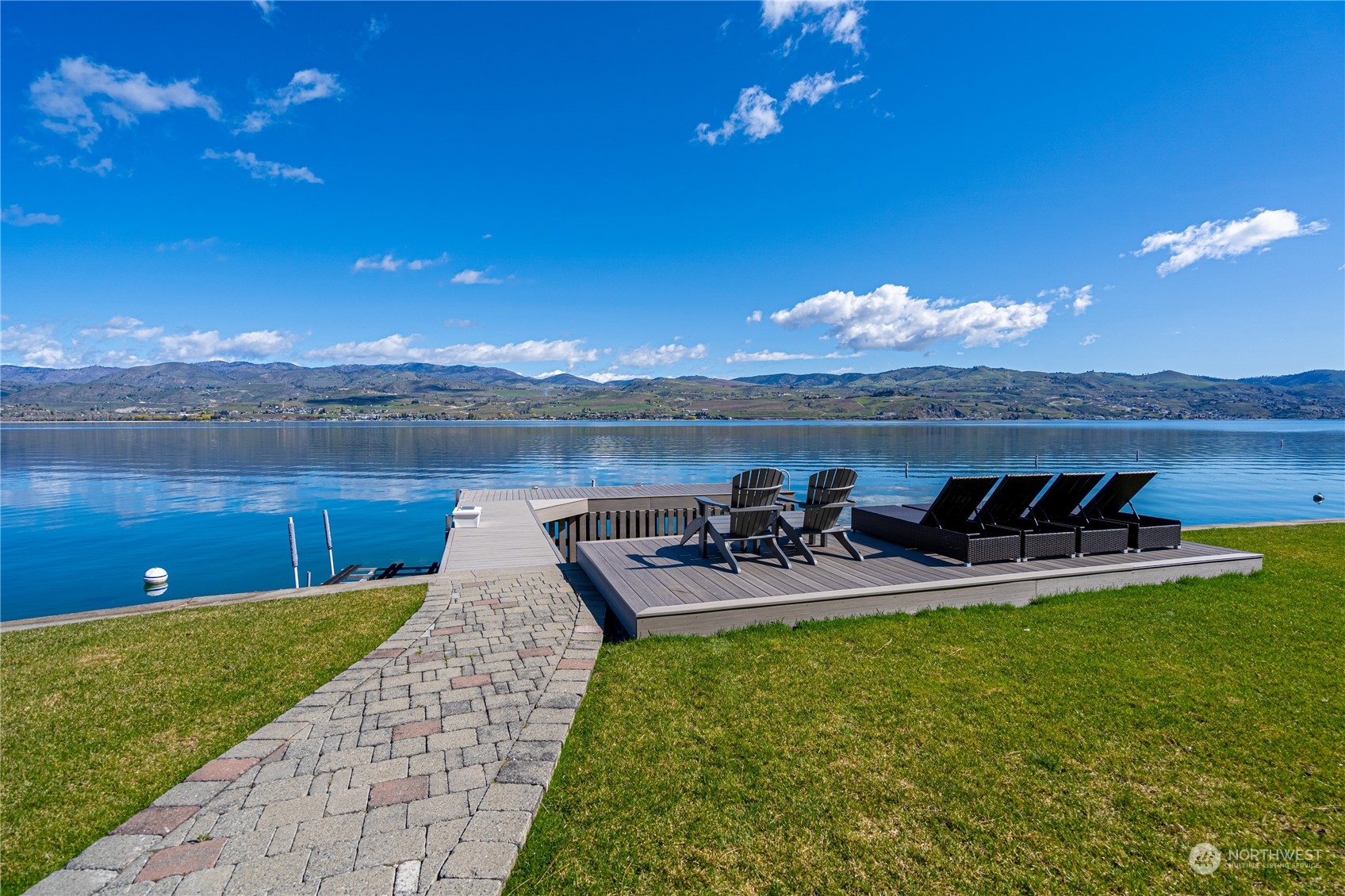 2902 South Lakeshore Road Chelan, WA 98816 - Photo 40 of 40 Gallery Image 40