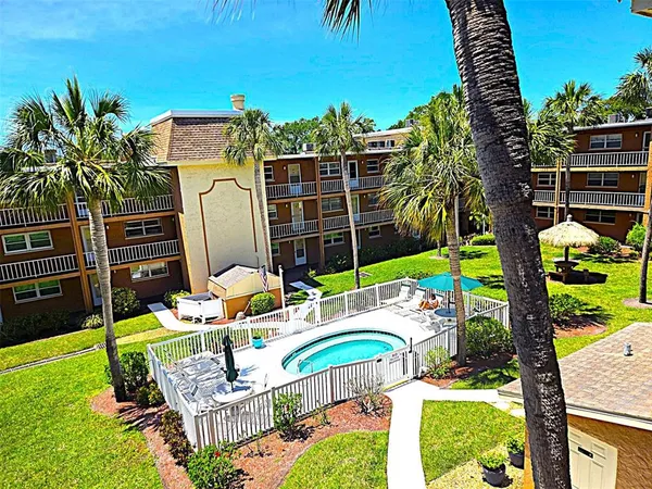 $145,000 | 12760 Indian Rocks Road, Unit 578, Largo, FL 33774
