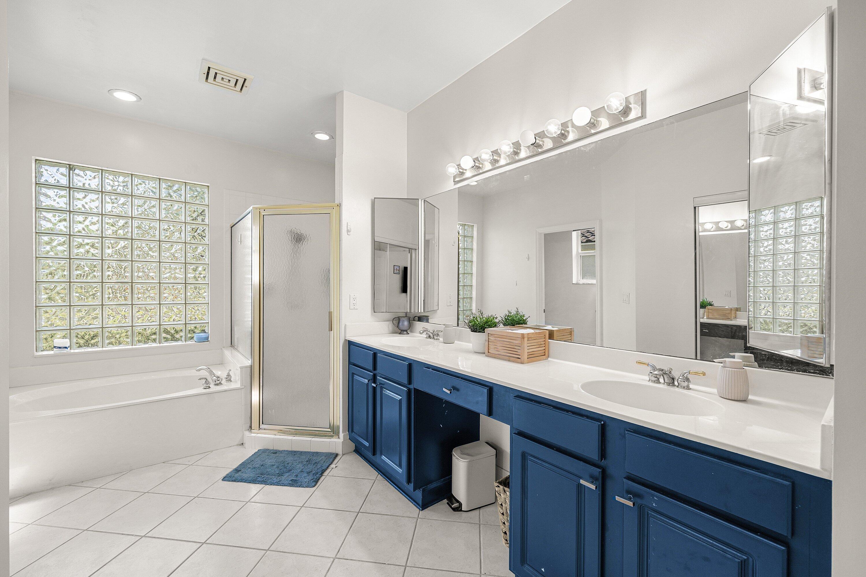 12629 Torbay Drive Boca Raton, FL 33428 - Photo 19 of 49 021-12629TorbayDrive-BocaRaton-FL-33428-