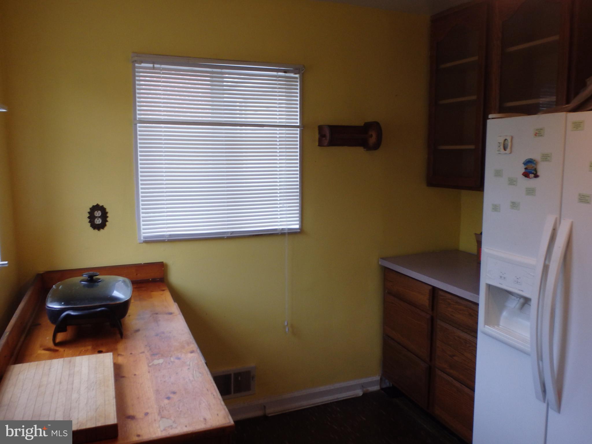 1123 Quebec Street Silver Spring, MD 20903 - Photo 8 of 29 Kitchen