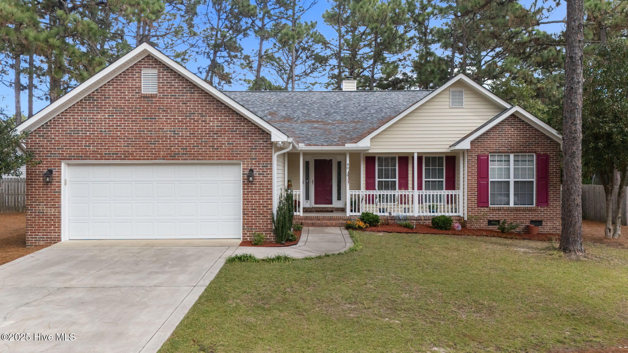 40 Sawmill Road West Pinehurst, NC 28374 - Photo 5 of 31 2-web-or-mls-DJI_20231104150053_0583_D