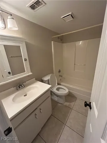 $1,100 | 211 Park Avenue, Unit 15, LaBelle, FL 33935