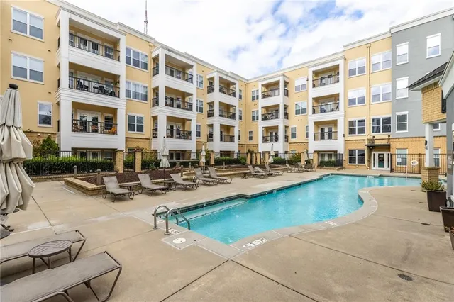 $2,800 | 870 Inman Vlg Parkway Northeast, Unit 219, Atlanta, GA 30307