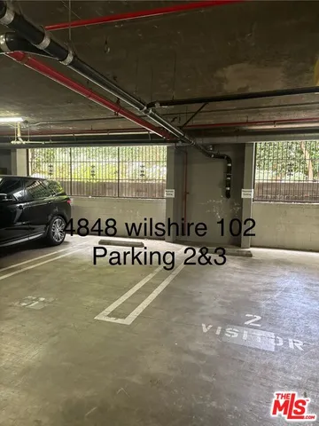 $5,200 | 4848 Wilshire Boulevard, Unit 102, Los Angeles, CA 90036