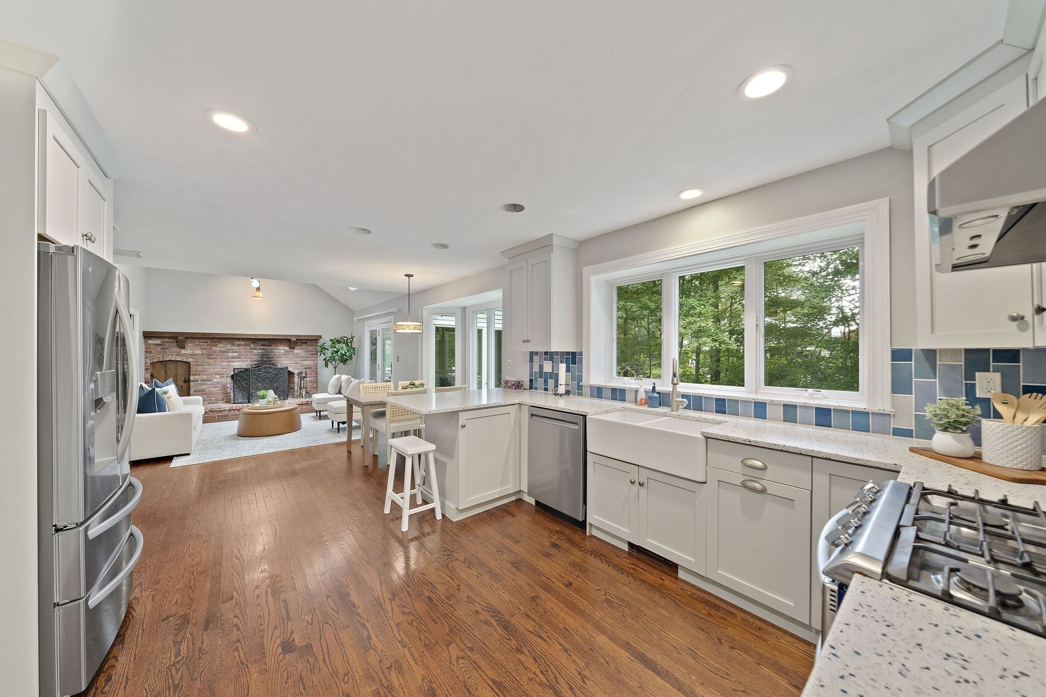 6 Seminole Road Canton, MA 02021 - Photo 6 of 34 Gallery Image 6