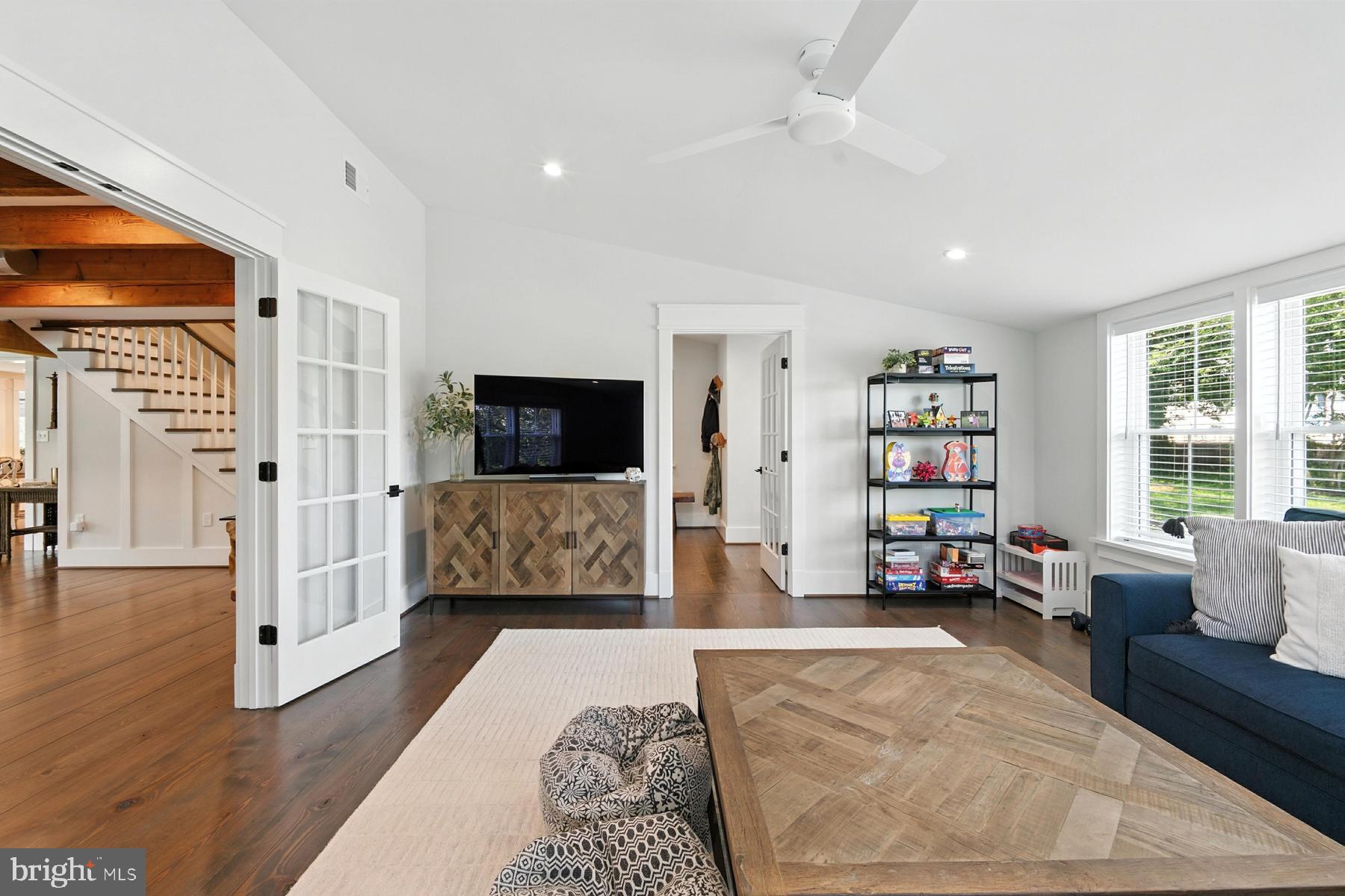 5440 Ferry Neck Road Royal Oak, MD 21662 - Photo 17 of 69 Family Room