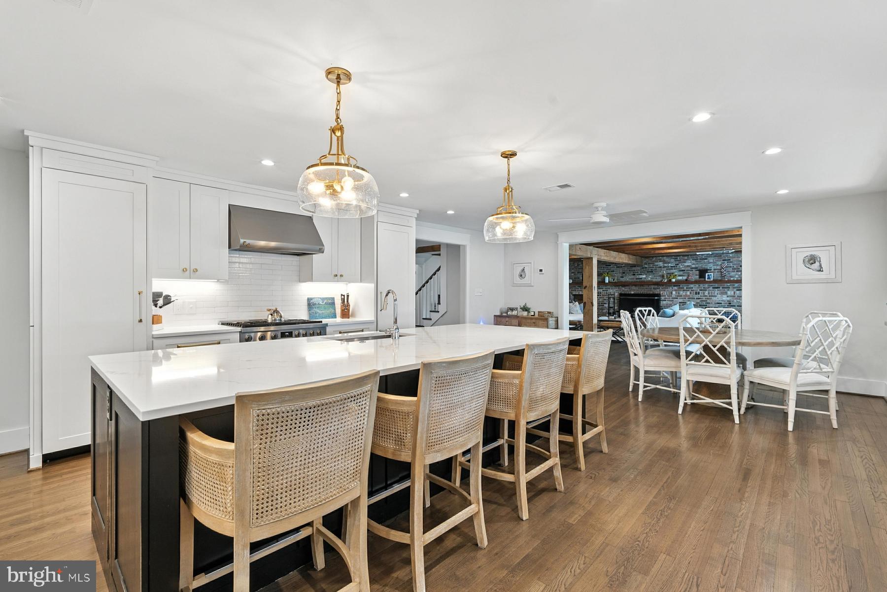 5440 Ferry Neck Road Royal Oak, MD 21662 - Photo 20 of 69 Kitchen Breakfast Bar