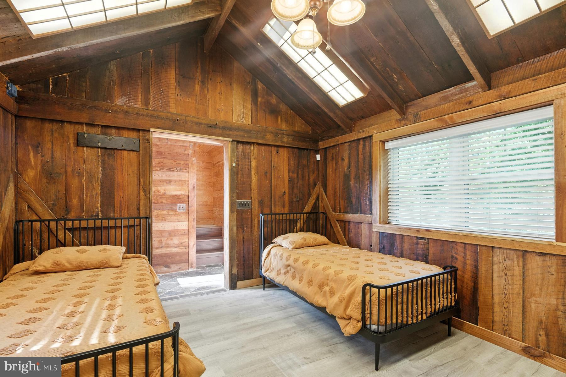 5440 Ferry Neck Road Royal Oak, MD 21662 - Photo 53 of 69 Guest Cottage Bedroom 2