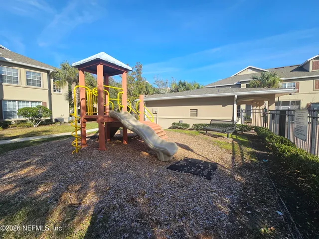 $2,000 | 3888 Summer Grove Way North, Unit 52, Jacksonville, FL 32257