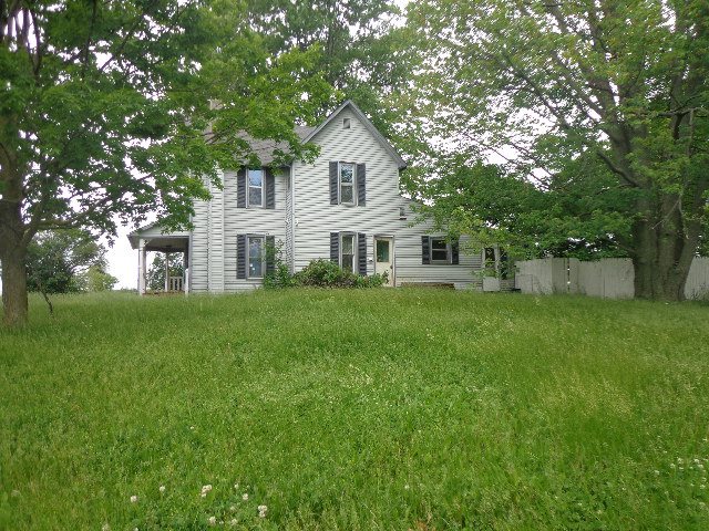 6843 County Road 40 Butler, IN 46721 - Photo 2 of 21