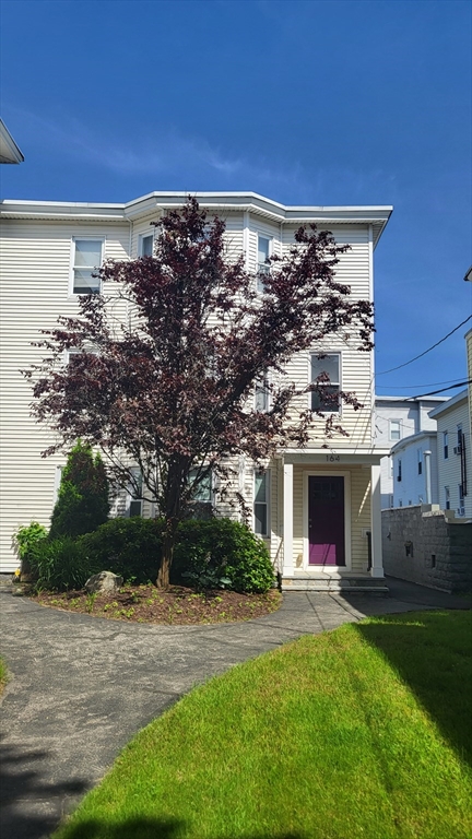 164 Riverside Street, Unit 2 Lowell, MA 01854 - Photo 2 of 12