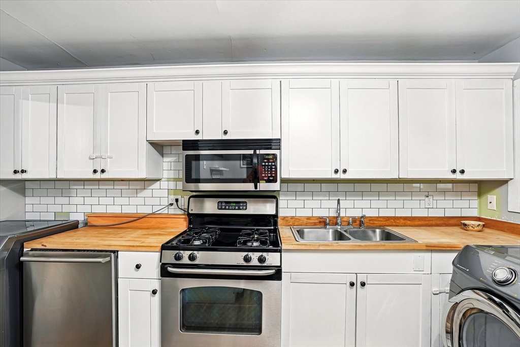 690 Benson Road Northbridge, MA 01588 - Photo 18 of 30