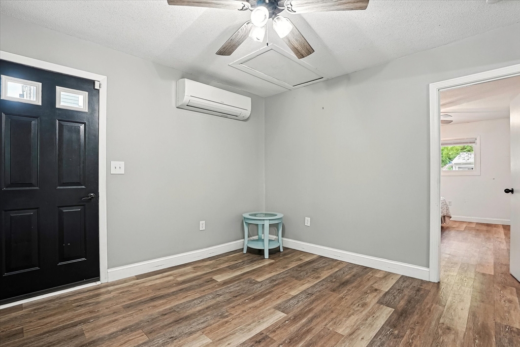 690 Benson Road Northbridge, MA 01588 - Photo 5 of 30