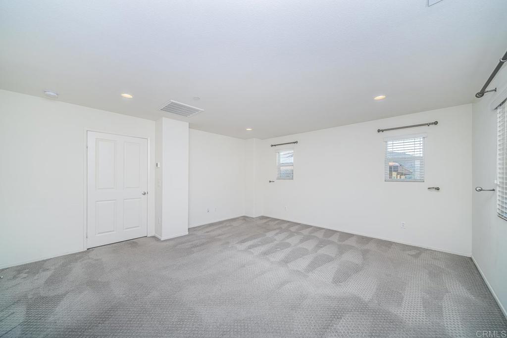 340 Falabella Lane Fallbrook, CA 92028 - Photo 34 of 63 a view of an empty room
